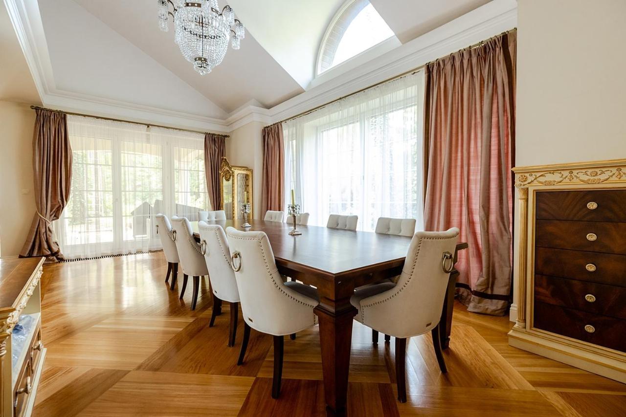 Luxury Villa Indoor Pool Warsaw Magdalenka 외부 사진