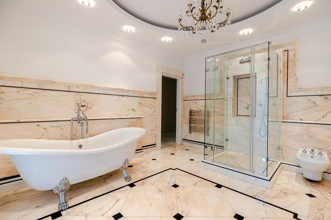 Luxury Villa Indoor Pool Warsaw Magdalenka 외부 사진