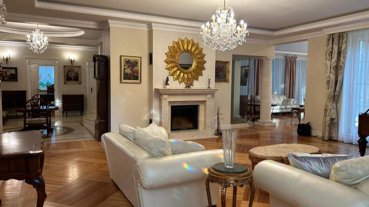 Luxury Villa Indoor Pool Warsaw Magdalenka 외부 사진